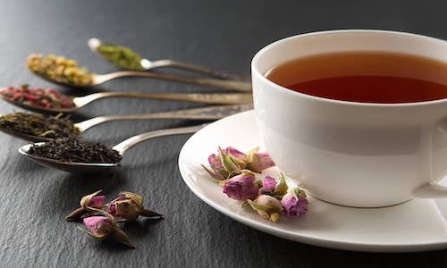 A Guide to Popular Herbal Teas and Their Health Benefits