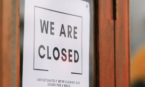 Why Are Toronto Restaurants Closing? What It Means for the Food Service Industry and Equipment Market