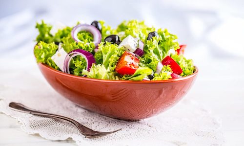 Guide for a Safe and Healthy Salad at Home