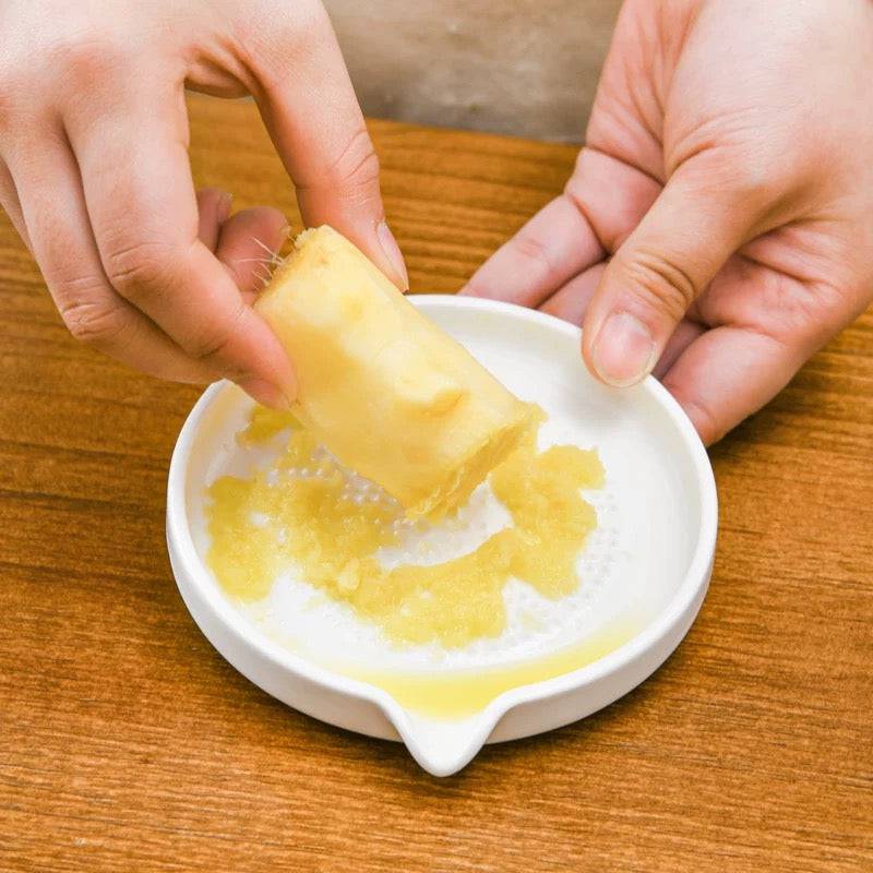 Ceramic Ginger and Garlic grinding plate, 4 3/8" Dia - Chefcoca