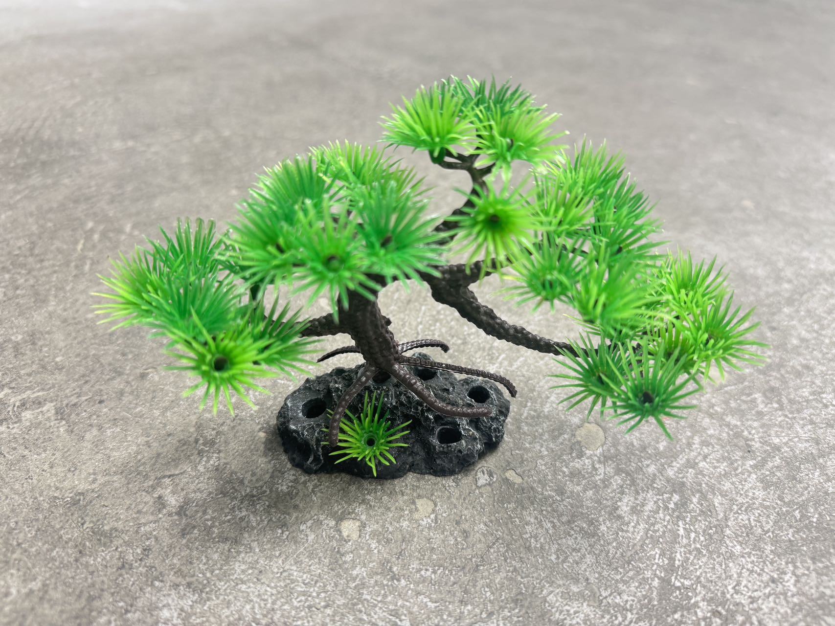 Pine Decoration, 12 cm High, 7 cm bottom base - Chefcoca