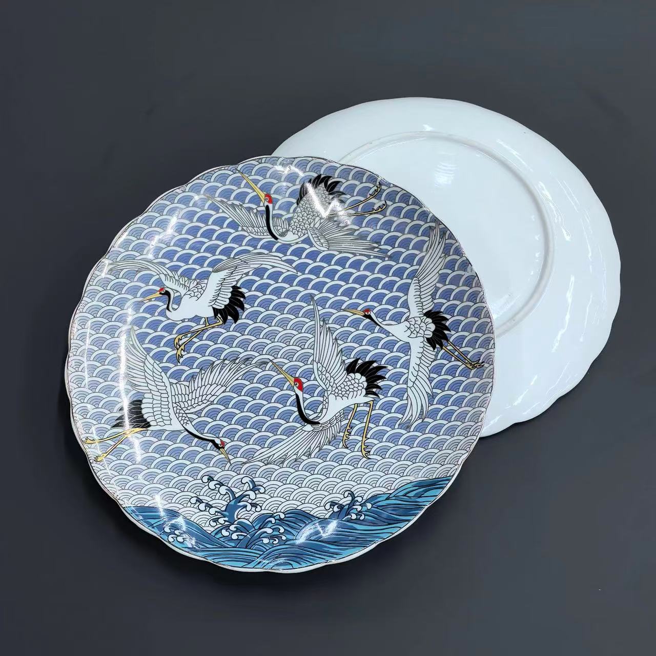 Chefco, 11.25" Flower Shape Plate with "Crane" and Sea Wave Pattern (KF2903)
