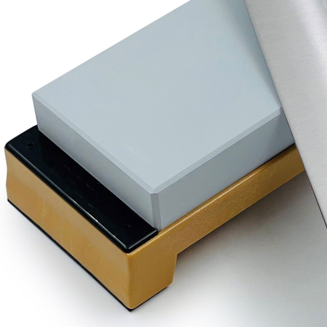 Suehiro Rika #5000 Finishing Knife Sharpening Stone with Stand - Chefcoca