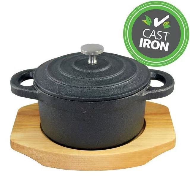 CHEFCO,CIRB-10,4"Cast lron Round Mini Soup Bowl with Cover and Wooden Base