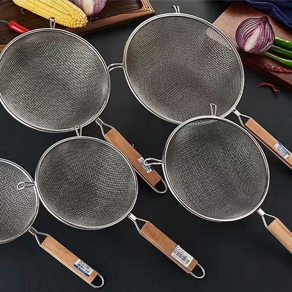 Chefco, 10 1/4" Medium Stainless Steel Double Mess strainer with Wooden Handle and Double Ear (MSS-10.5D) - Chefcoca