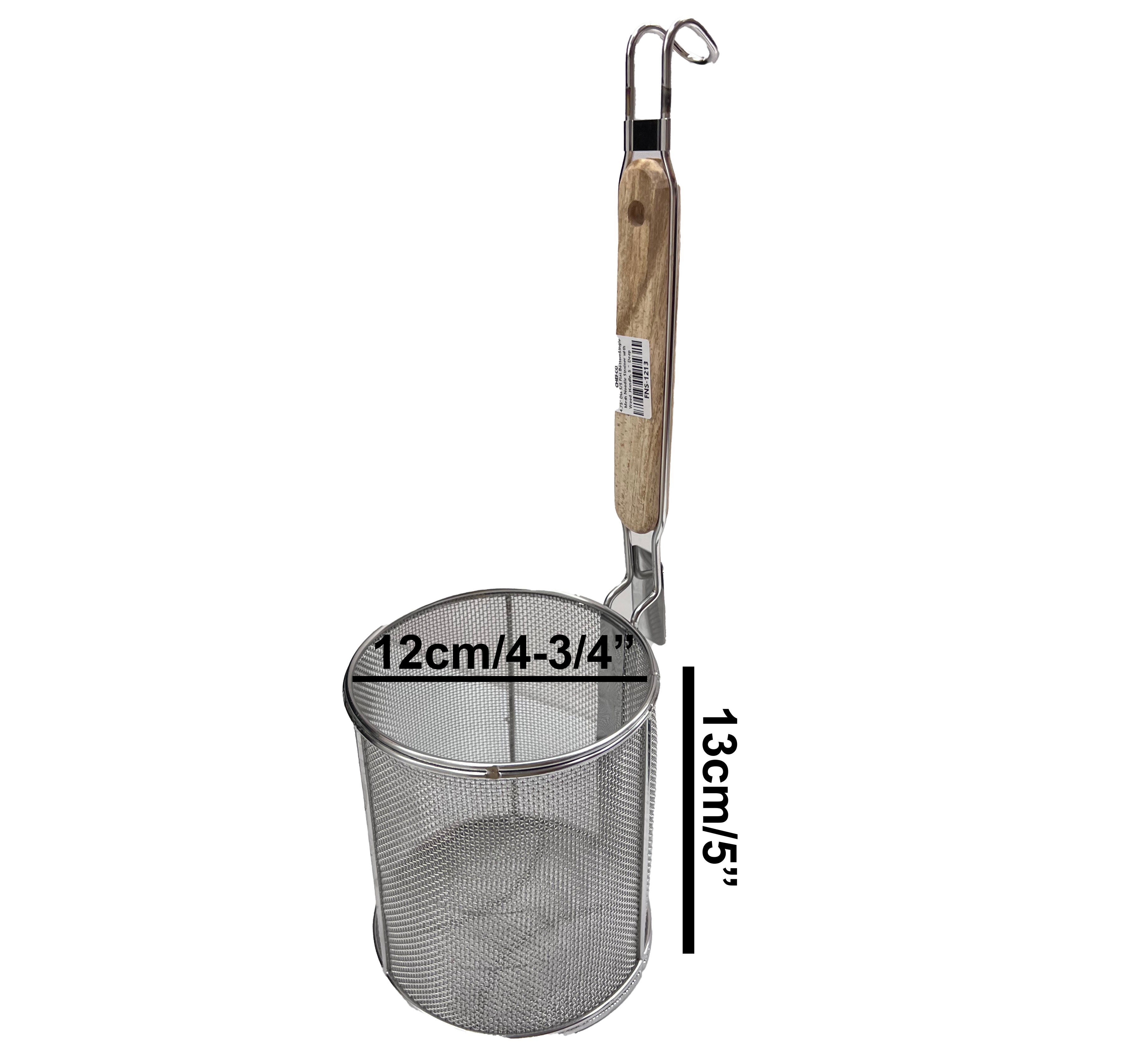 4.75" Dia S/S Flat Bottom Single Mesh Noodle Strainer with Wood Handle, 5“ Deep - Chefcoca