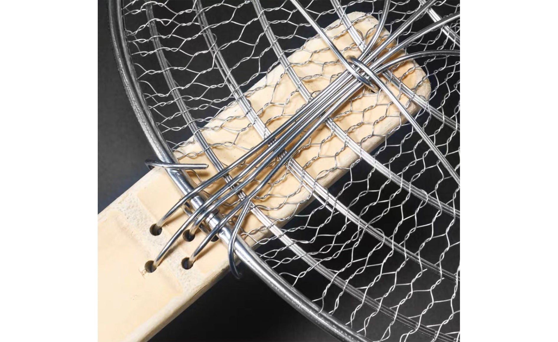 Round Double-lined Stainless Steel Mesh Skimmer with Bamboo Handle (8"-13") - Chefcoca