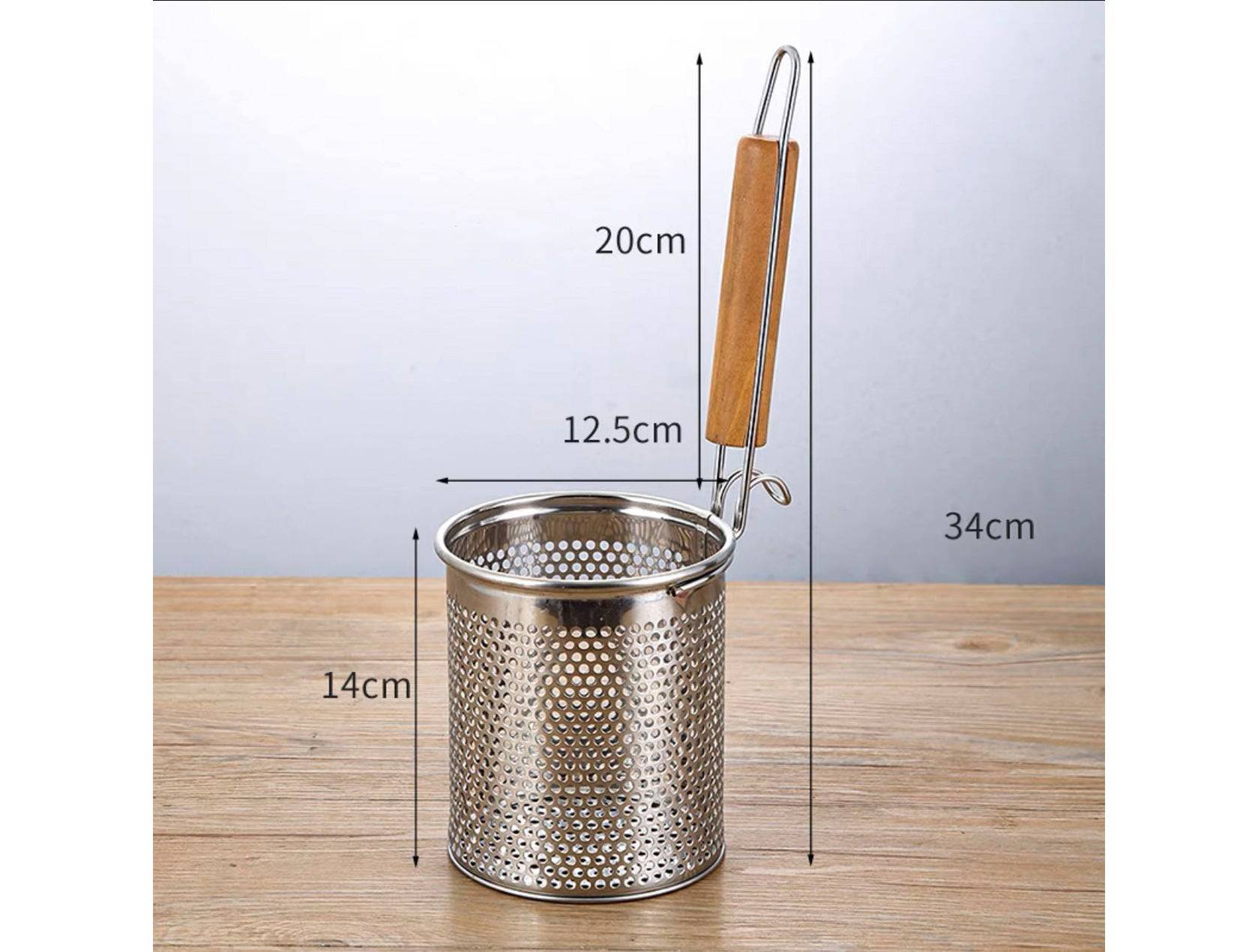Stainless Steel Flat Bottom Noodle Strainer with Wooden Handle (5.5"H) - Chefcoca