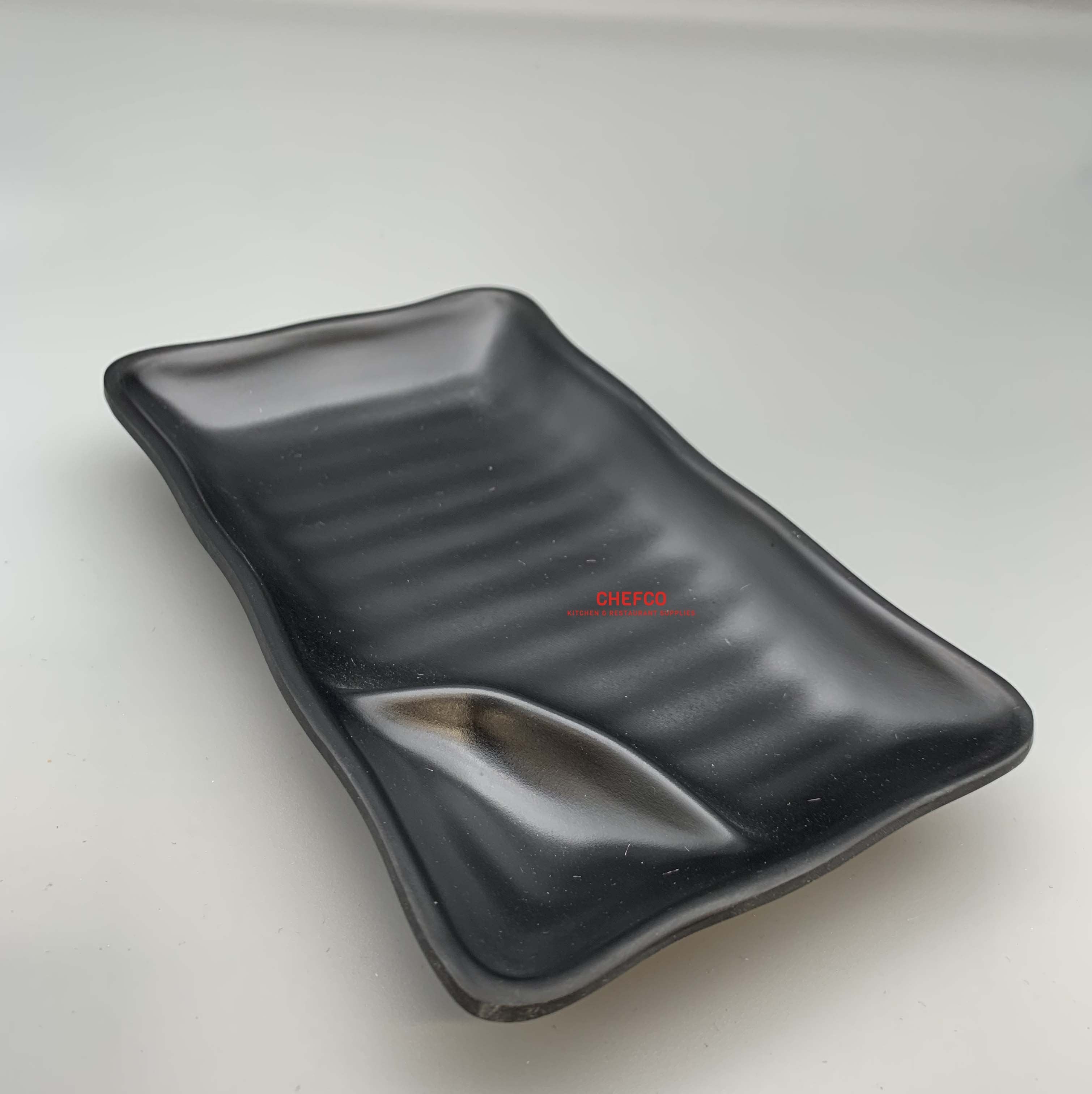 Matte Black Melamine Plate with Sauce Compartment (YG140124) - Chefcoca