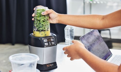 Guide to Choosing the Perfect Blender