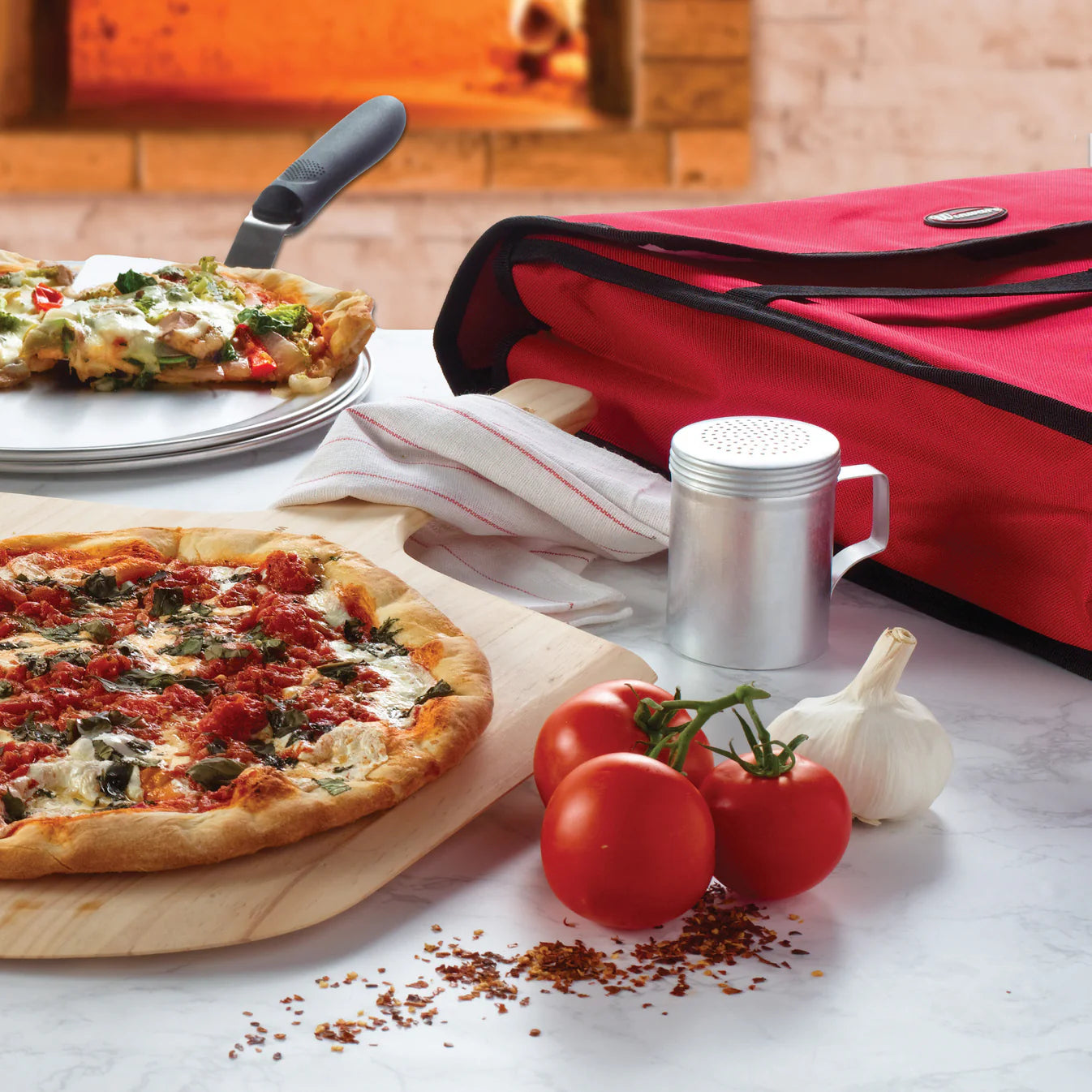 BGPZ-24 - Pizza Bag - 24 x 24 x 5 - Red - Chefcoca