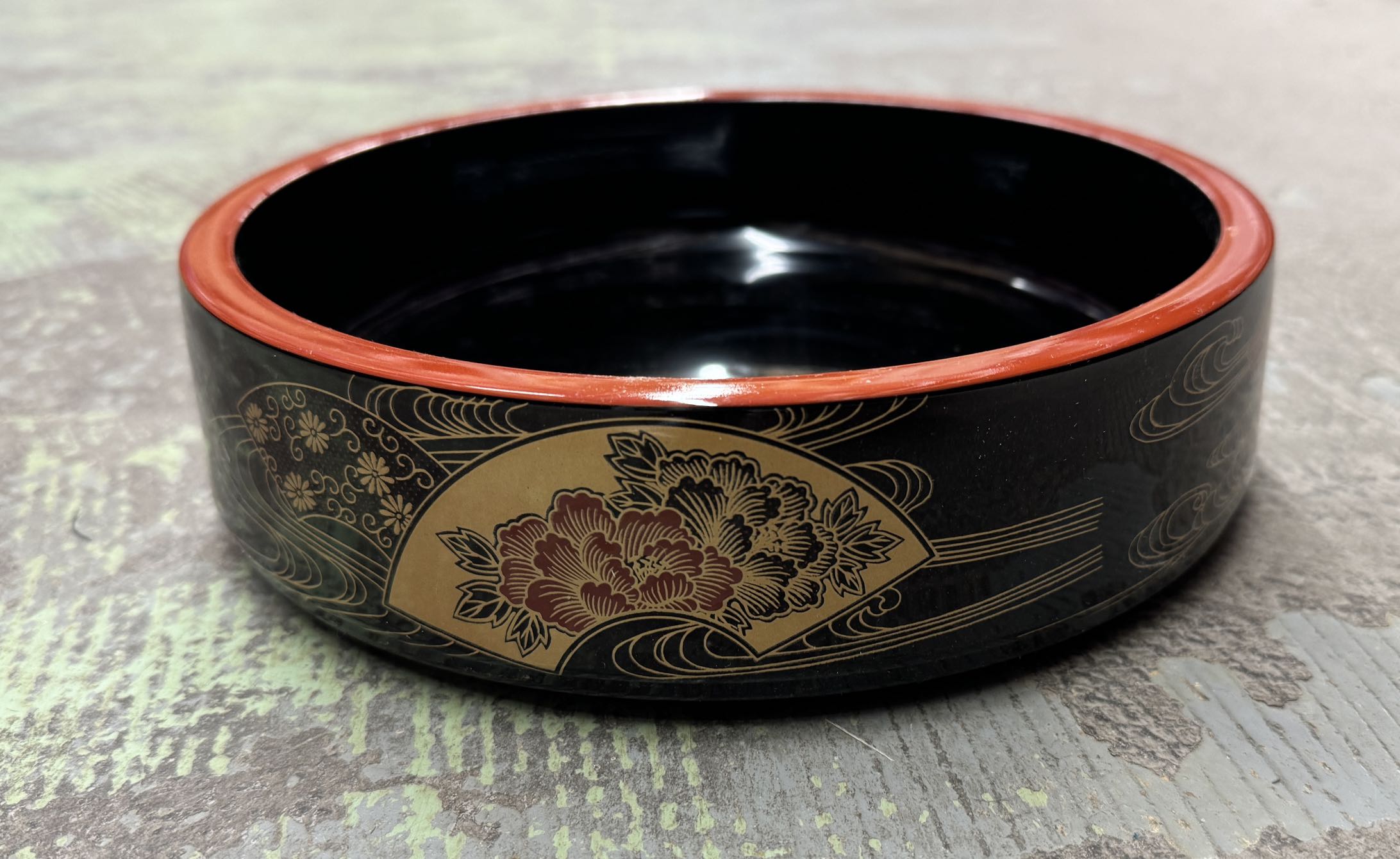 Lacquer Sushi Serving Tray (Sushi Oke) 7"-17" Dia