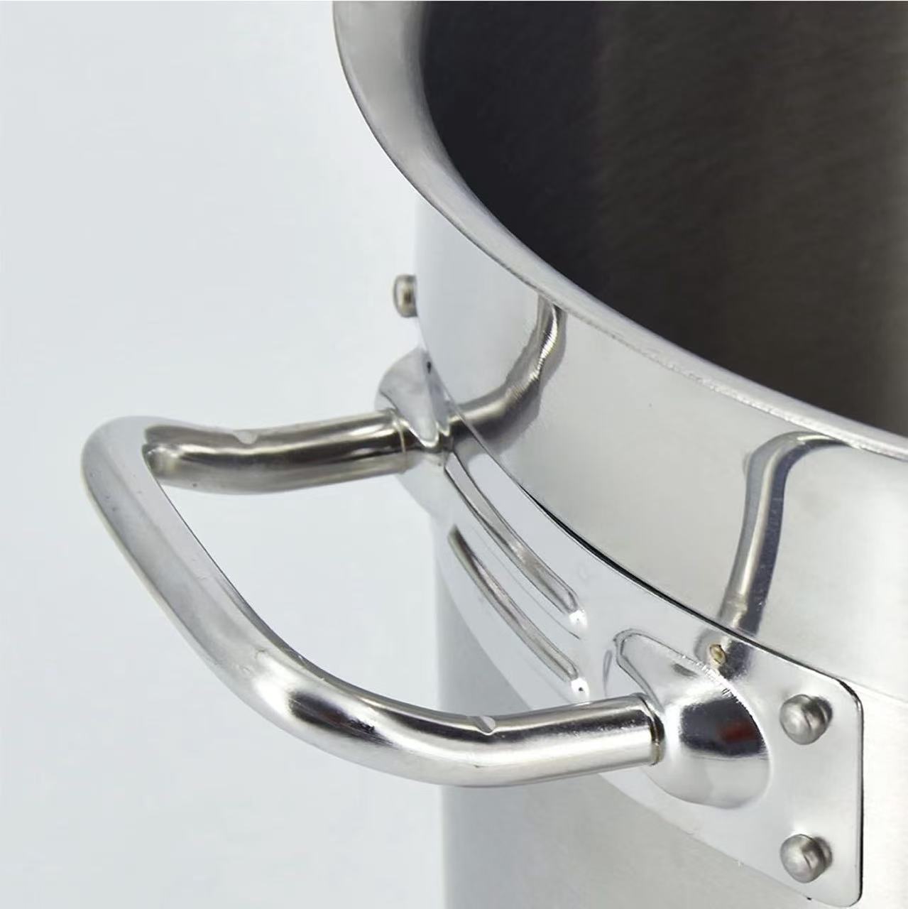 Sub-equip, SSSP-4026, Heavy-Duty Stainless Steel Stock Pot- 32 Quart - Chefcoca