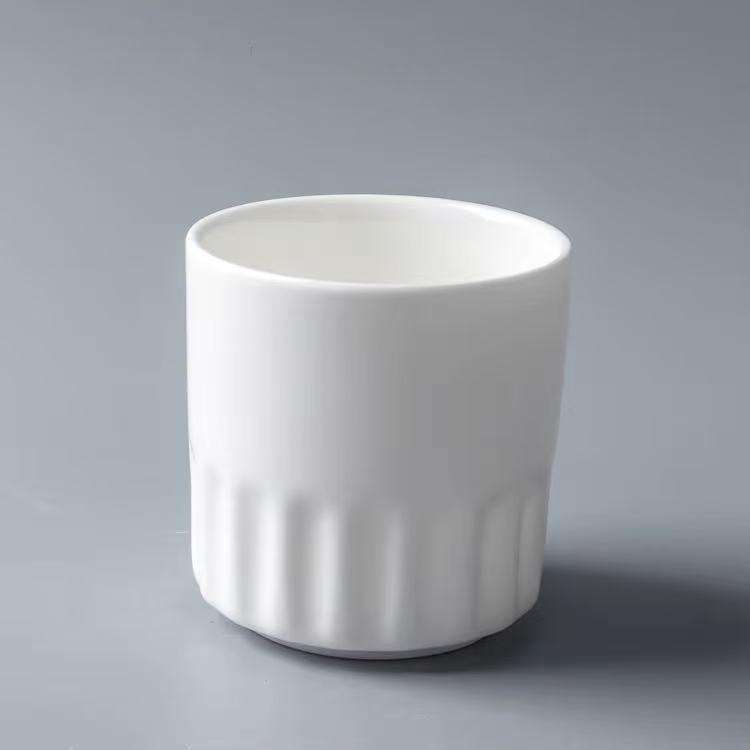 C210-19, 2.5" x 2.7", 6 oz Chinese Tea Cup - Ceramic, White (12pcs) - Chefcoca