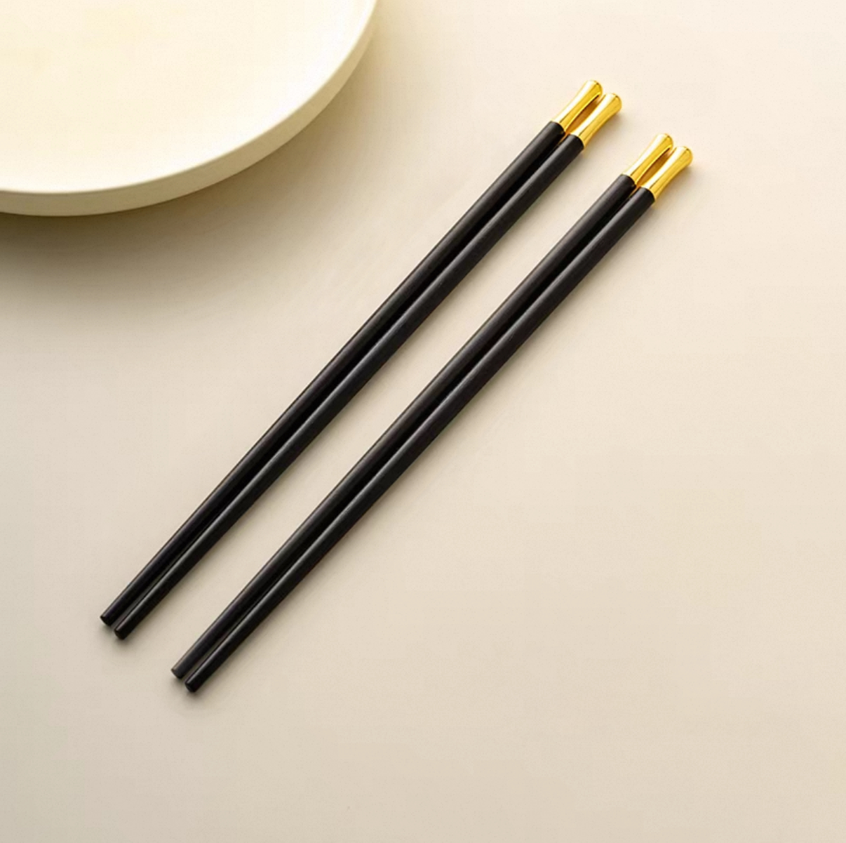 Alloy Black Chopsticks with Golden Top 10 pairs (CS-1897) - Chefcoca