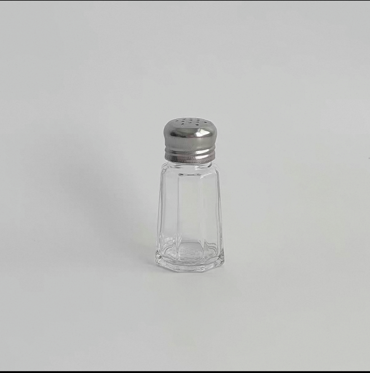 Glass Panel Shaker with Mushroom Top, 1oz (GS-105) - Chefcoca