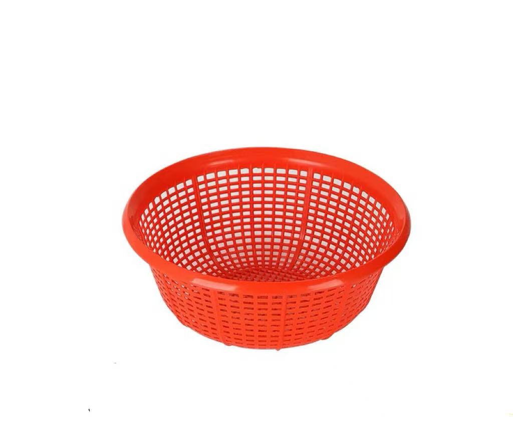 CHEFCO,RD8815, 7.6" Round Plastic Vegetable Wash Basket (Small Grid),Red - Chefcoca