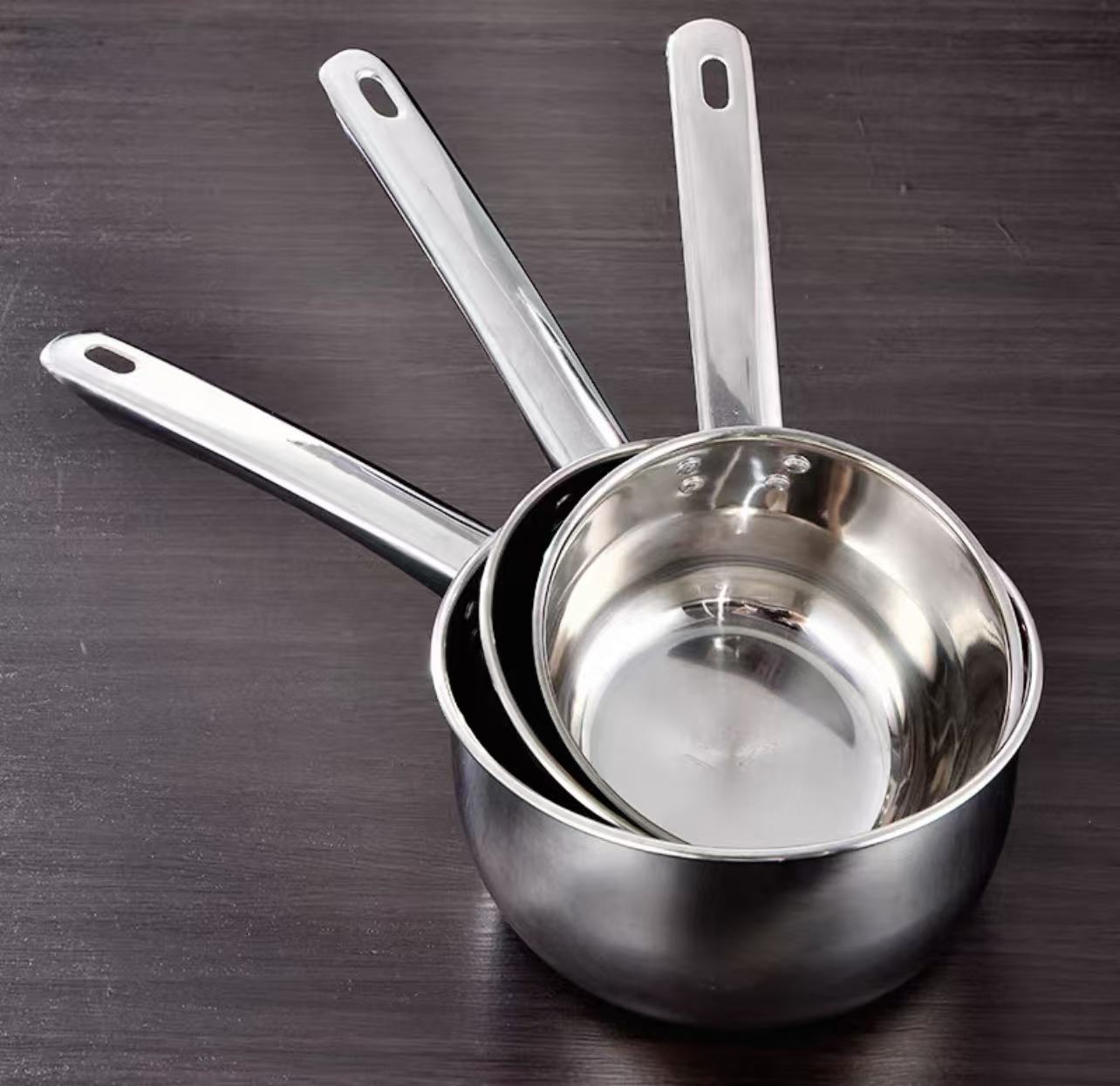 Louche à eau en acier inoxydable (18 cm de diamètre x 10 cm de hauteur, manche de 18 cm)