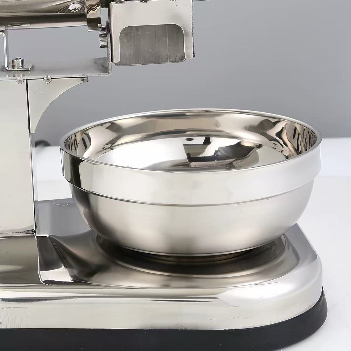CHEFCO,ZY-SB114, Stainless Steel Ice Crusher ,110v/60HZ,200w, 41X25X43cm (ICE-01) - Chefcoca