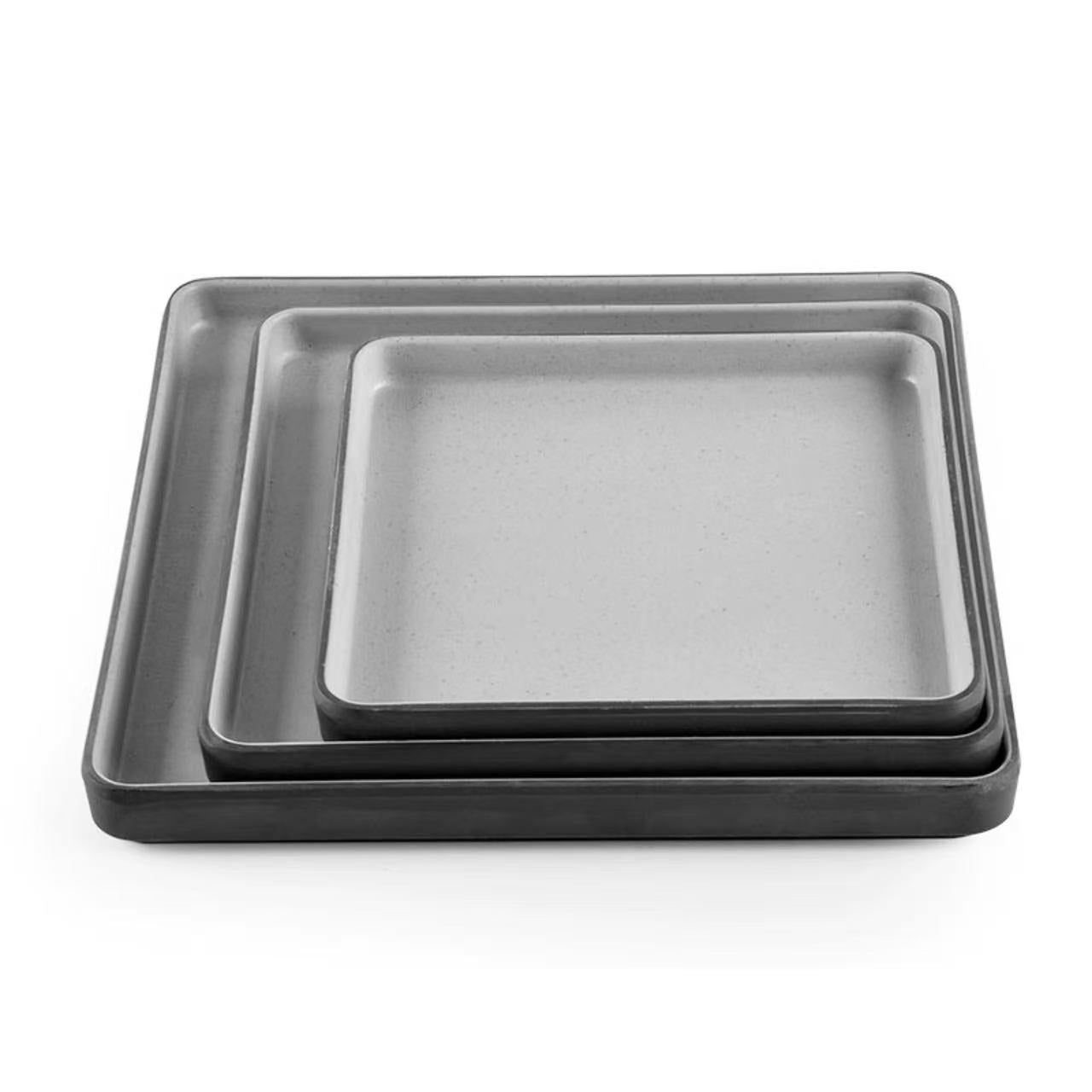 Chefco, 25-132, 5.9“  Two-Tone Square Plate – Light Grey Interior / Dark Grey Exterior - Chefcoca