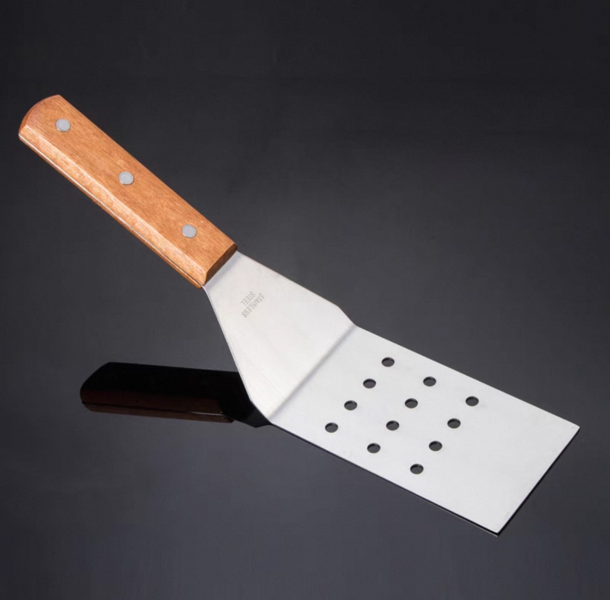 Perforated Flexible Turner Offset, Offset, Wooden Handle (TNH-53) - Chefcoca