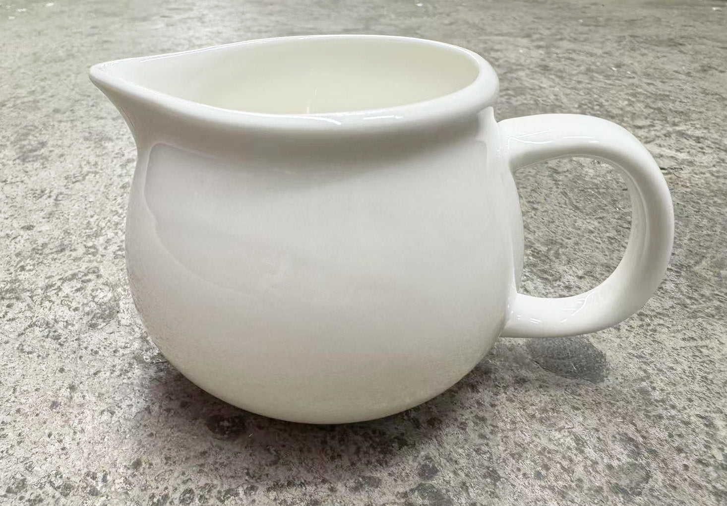 Chefco PT00179, White Ceramic Milk Jug with handle –Ceramic, White
