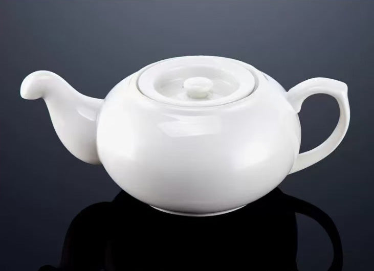 C210-17PL,32 oz, White Tea Pot- Ceramic, White