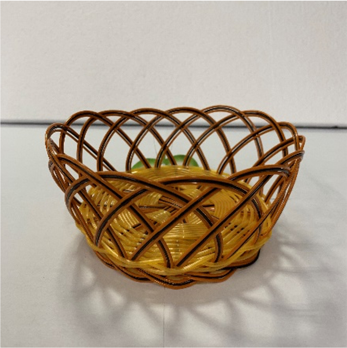 Round Woven Serving Basket (14cmDia x 6cmH)