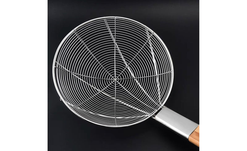 Heavy-duty Round Coarse Stainless Steel Skimmer with Wooden Handle (22-32cm)